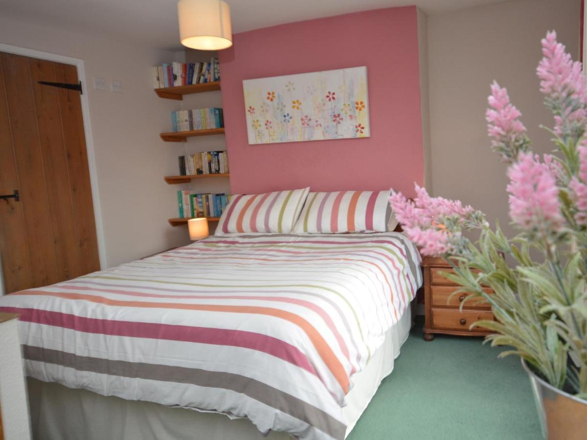 2 Bed In Wells Vespe Villa Buitenkant foto